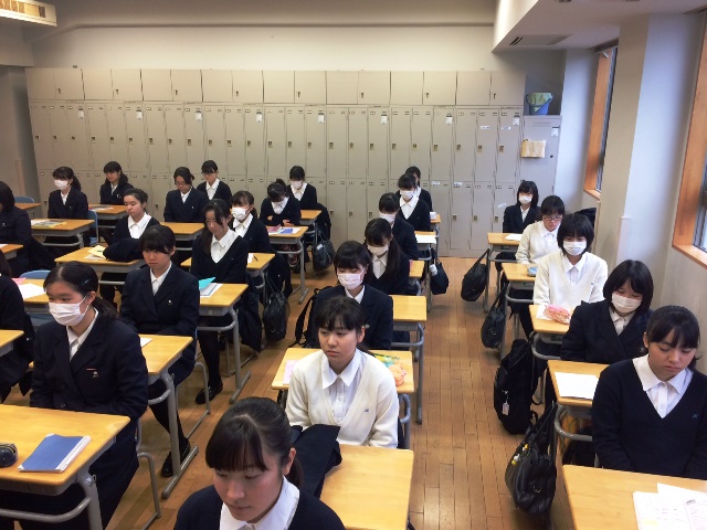 中学全校集会 高校全校放送がありました ニュース詳細 共立女子中学高等学校