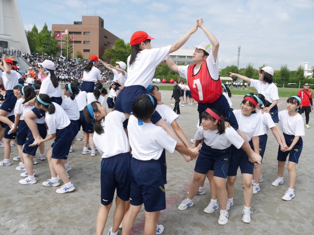 体育祭が開催されました ニュース詳細 共立女子中学高等学校